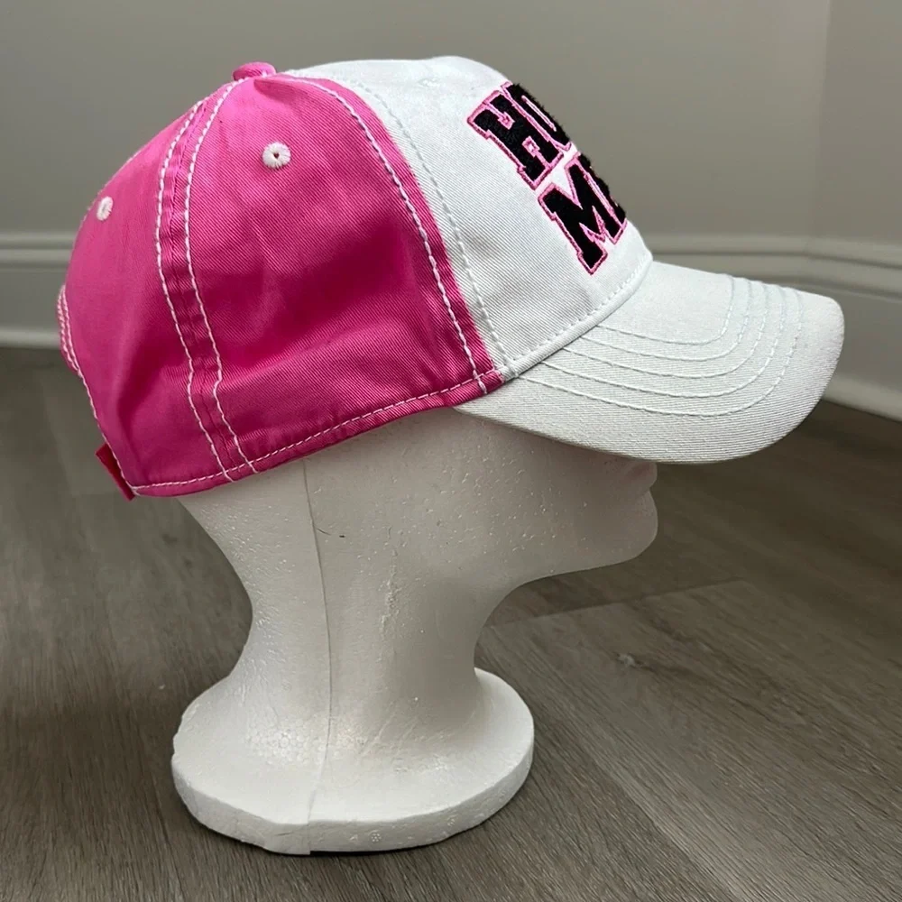 Pink and White 'Hott Mess' Women's Cap